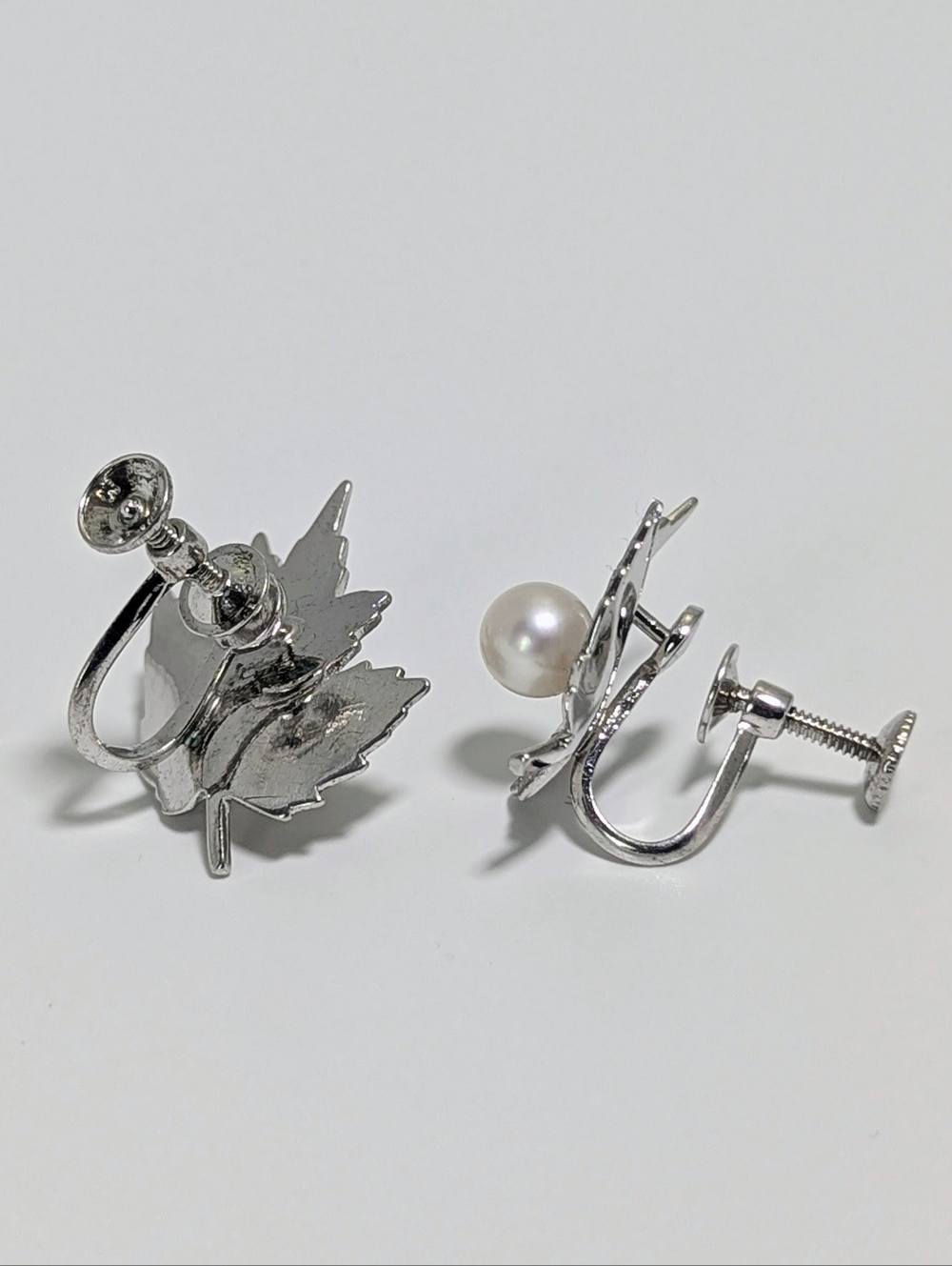 Mikimoto Vintage Akoya Pearl Maple Leaf Earrings | 925 Silver | AAQuatif Curated - Picture 5 of 9
